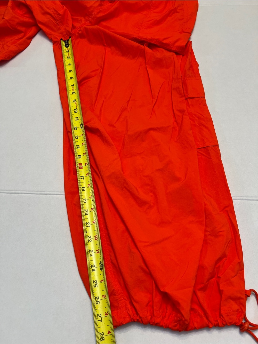 DAILY PRACTICE CORAL CARGO JOGGERS TRACK PANTS NEW WITHOUT TAGS LARGE - Picture 4 of 12